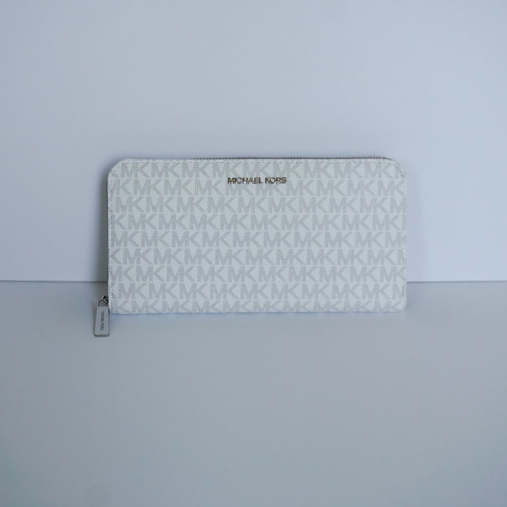Michael Kors Jet Set Travel XL Zip Around Wallet MK  White Grey